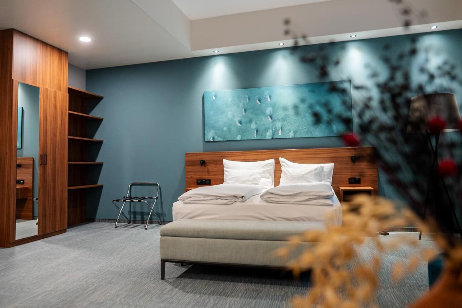 Hotel Das Zeit Lenzing Luaran gambar