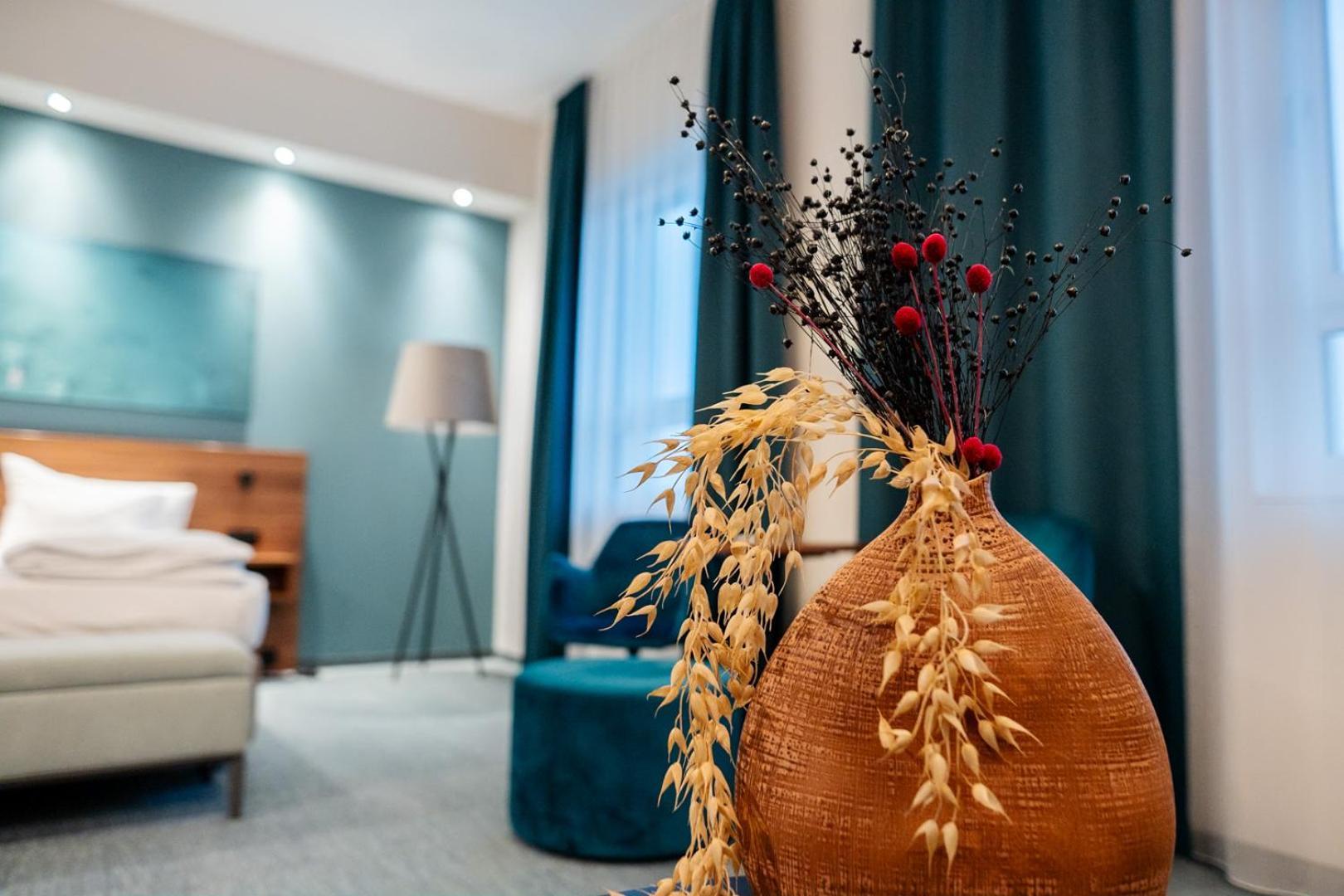Hotel Das Zeit Lenzing Luaran gambar